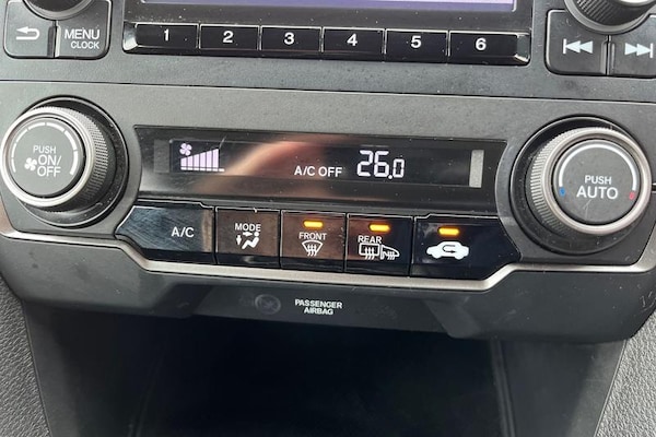 Used Honda Civic 2018 for sale - 76234777: Photo 37