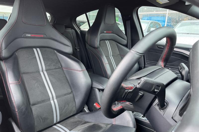 Used Ford Focus 2023 for sale - 77435073: Photo 17