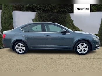Used Skoda Octavia 2019 for sale - 78109473: Photo
