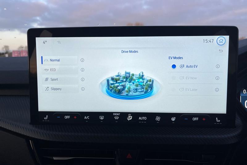 Used Ford Kuga 2025 for sale - 77075298: Photo 35