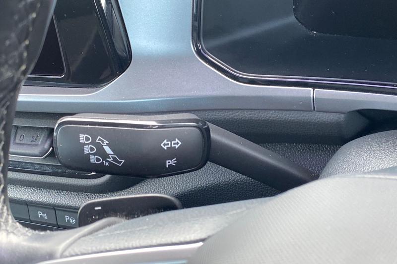 Used Volkswagen T-Roc 2023 for sale - 77840812: Photo 14