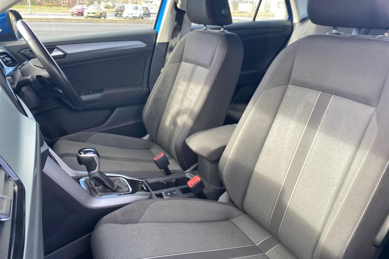 Used Volkswagen T-Roc 2023 for sale - 77840812: Photo 19