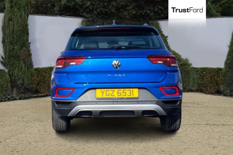 Used Volkswagen T-Roc 2023 for sale - 77840812: Photo 7