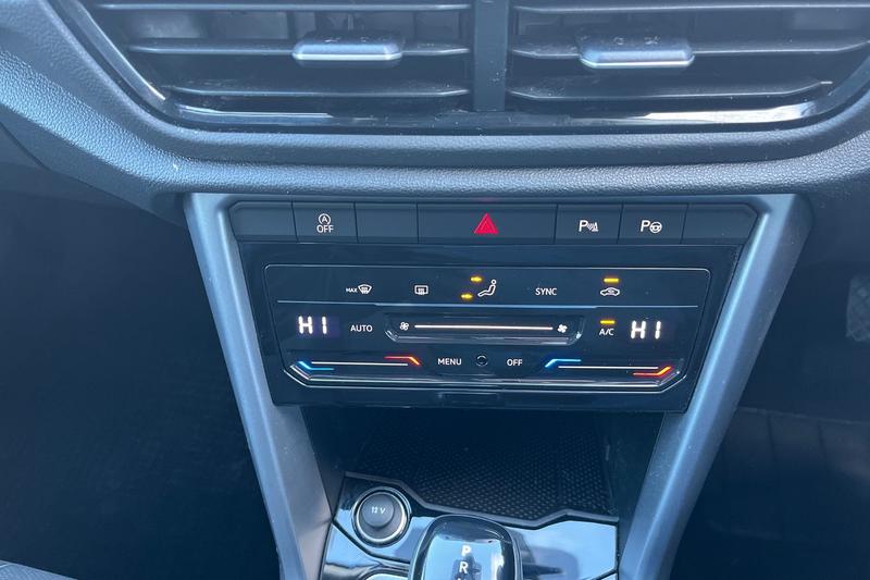 Used Volkswagen T-Roc 2022 for sale - 77225821: Photo 22