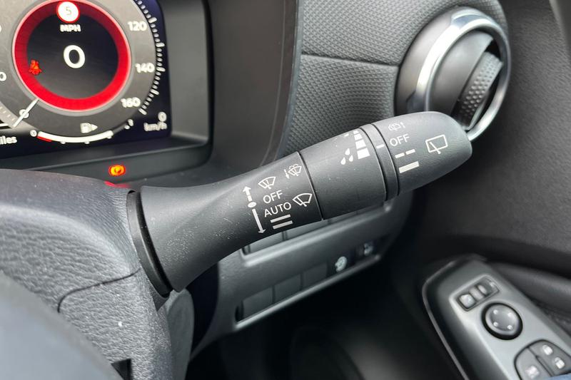 Used Nissan Juke 2024 for sale - 77697572: Photo 15