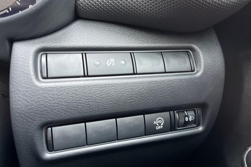 Used Nissan Juke 2024 for sale - 77697572: Photo 28