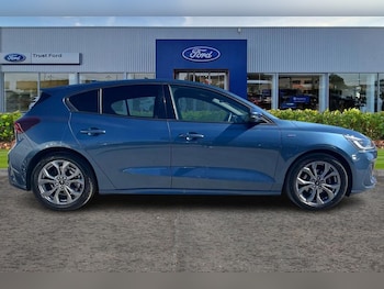 Used Ford Focus 2023 for sale - 79128691: Photo