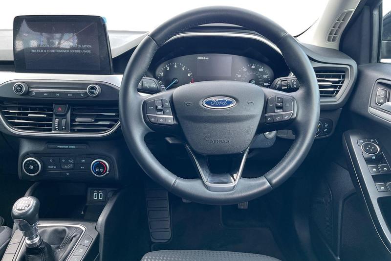 Used Ford Focus 2021 for sale - 76882580: Photo 11