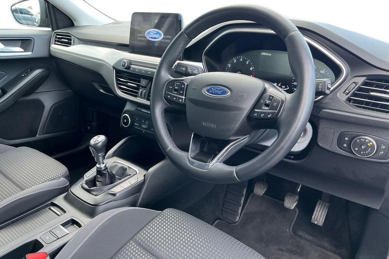 Used Ford Focus 2021 for sale - 76882580: Photo 9