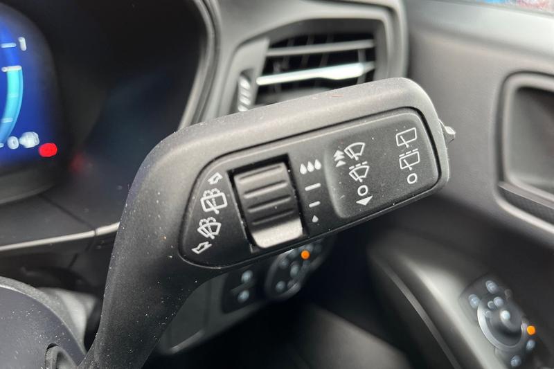 Used Ford Focus 2023 for sale - 77819821: Photo 15