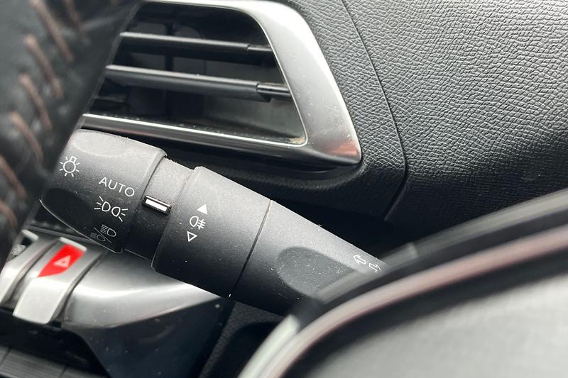 Used Peugeot 5008 2022 for sale - 77529063: Photo 14