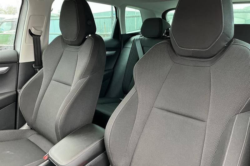 Used Skoda Karoq 2024 for sale - 76797044: Photo 19