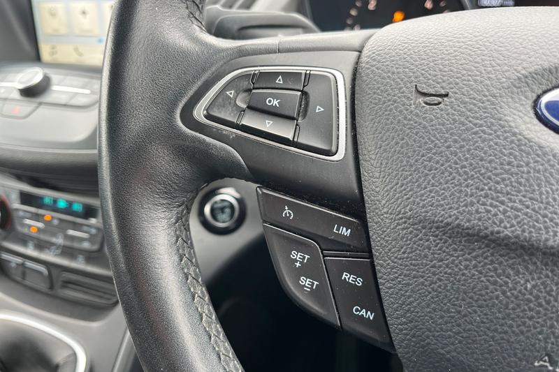 Used Ford Kuga 2017 for sale - 77819806: Photo 29