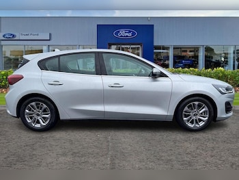 Used Ford Focus 2024 for sale - 78350704: Photo