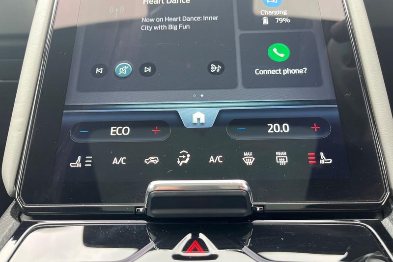 Used Ford Explorer 2025 for sale - 77918764: Photo 29