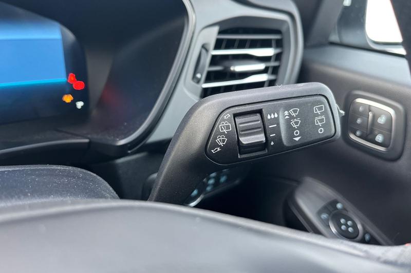 Used Ford Kuga 2025 for sale - 77128208: Photo 15