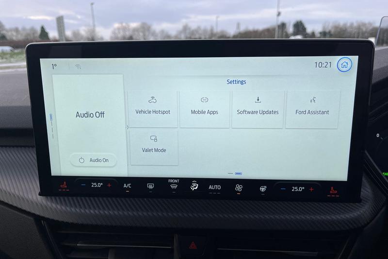 Used Ford Kuga 2025 for sale - 77128208: Photo 33