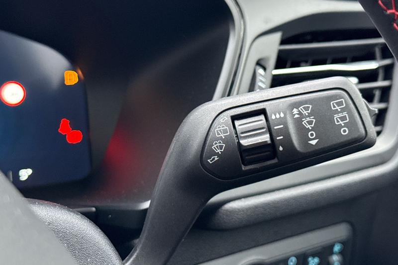 Used Ford Kuga 2025 for sale - 76819195: Photo 15