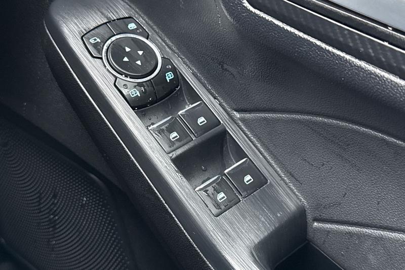 Used Ford Kuga 2025 for sale - 76819195: Photo 16