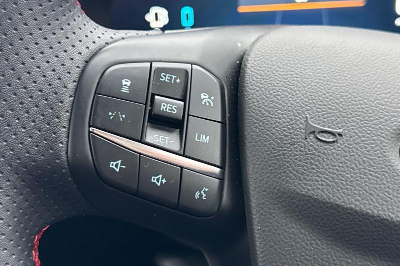 Used Ford Kuga 2025 for sale - 76819195: Photo 34