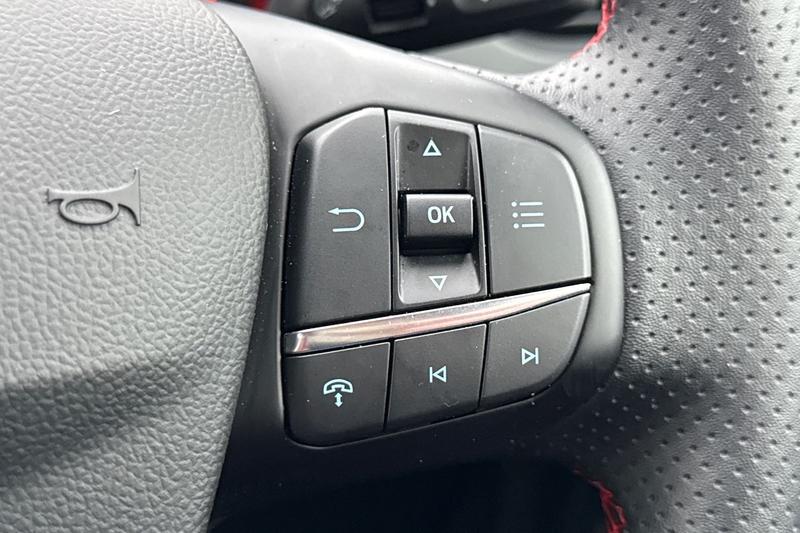 Used Ford Kuga 2025 for sale - 76819195: Photo 35