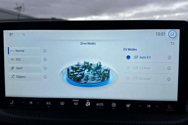 Used Ford Kuga 2025 for sale - 76819195: Photo 37