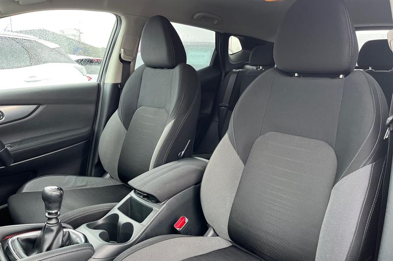 Used Nissan Qashqai 2018 for sale - 77286327: Photo 19