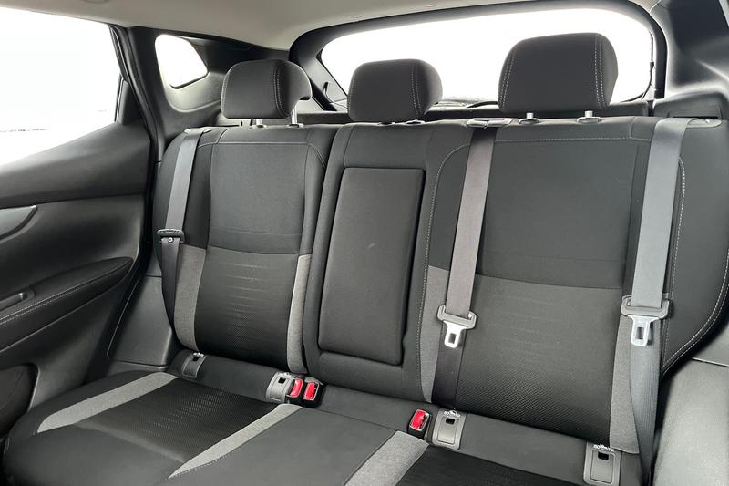 Used Nissan Qashqai 2018 for sale - 77286327: Photo 20