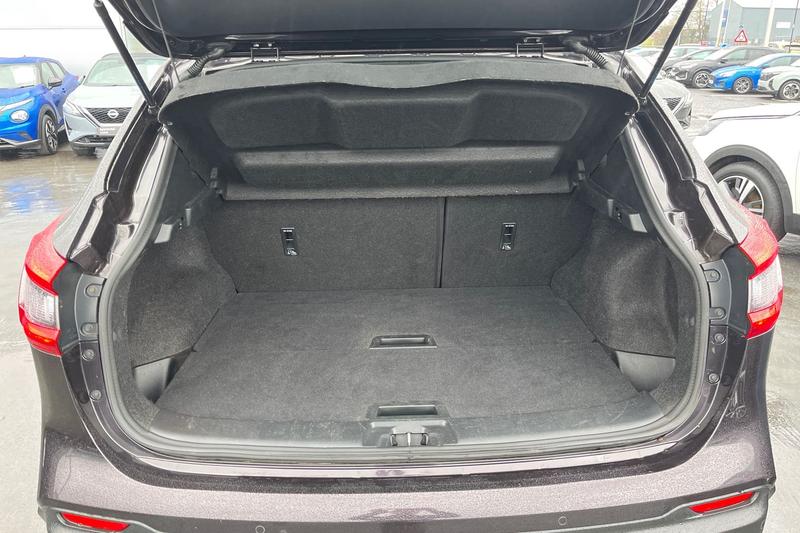 Used Nissan Qashqai 2018 for sale - 77286327: Photo 21