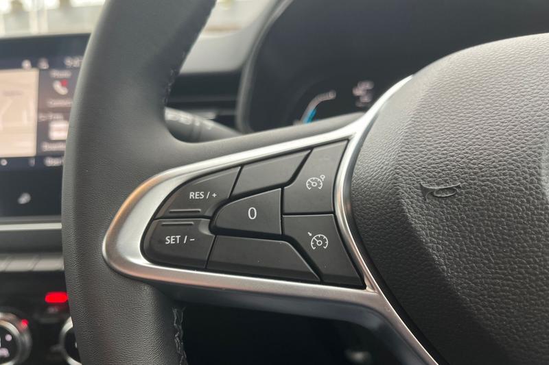 Used Renault Clio 2022 for sale - 77470276: Photo 24