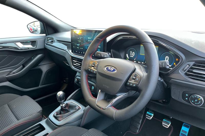 Used Ford Focus 2025 for sale - 76826167: Photo 9