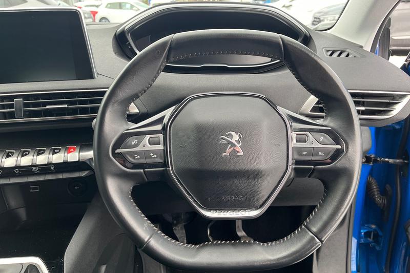 Used Peugeot 3008 2022 for sale - 77117415: Photo 12