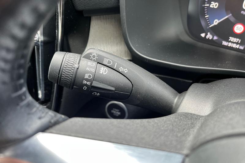 Used Volvo XC40 2021 for sale - 77770422: Photo 14