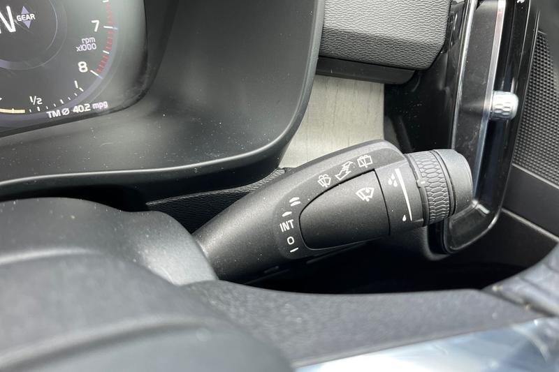 Used Volvo XC40 2021 for sale - 77770422: Photo 15