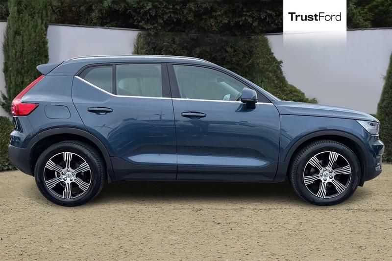 Used Volvo XC40 2021 for sale - 77770422: Photo 3