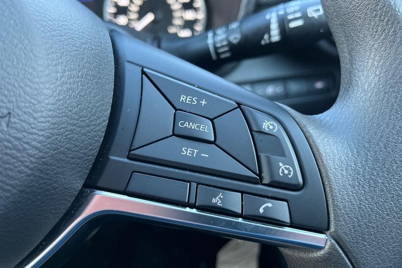 Used Nissan Juke 2023 for sale - 77110130: Photo 30