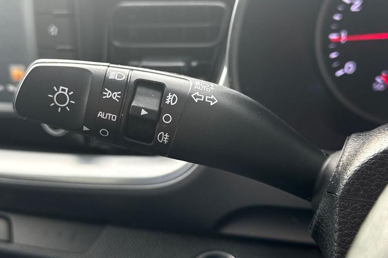 Used Kia Stonic 2019 for sale - 76355550: Photo 14