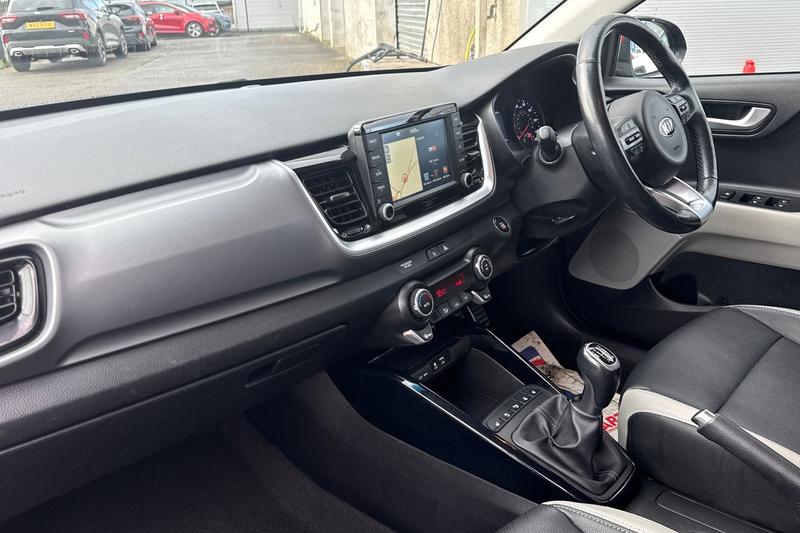 Used Kia Stonic 2019 for sale - 76355550: Photo 18