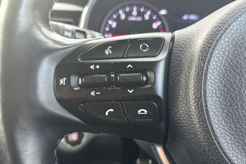 Used Kia Stonic 2019 for sale - 76355550: Photo 24