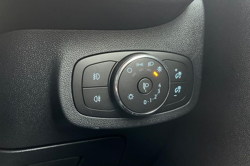 Used Ford Fiesta 2024 for sale - 78095189: Photo 29