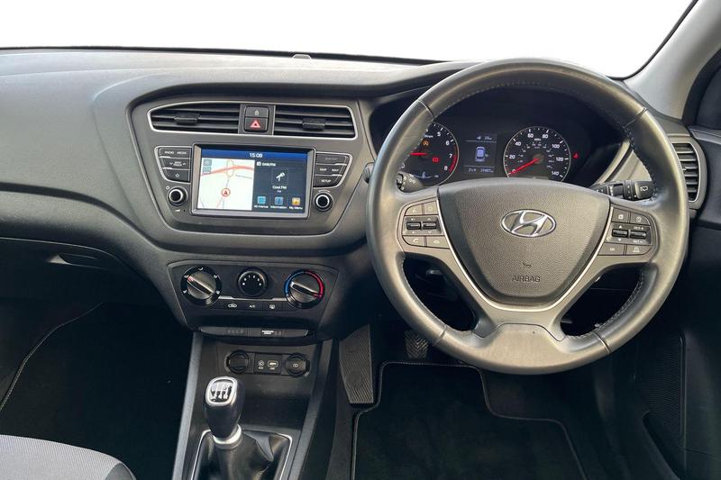 Used Hyundai i20 2019 for sale - 76634780: Photo 11