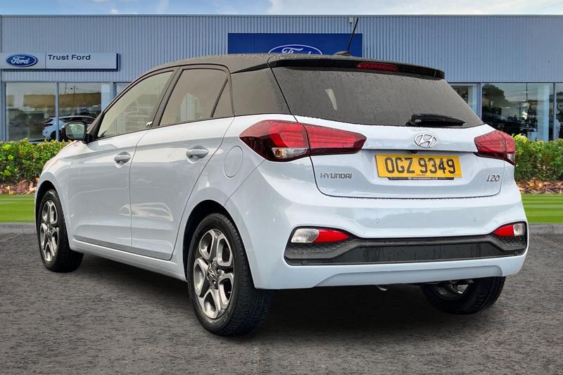 Used Hyundai i20 2019 for sale - 76634780: Photo 2