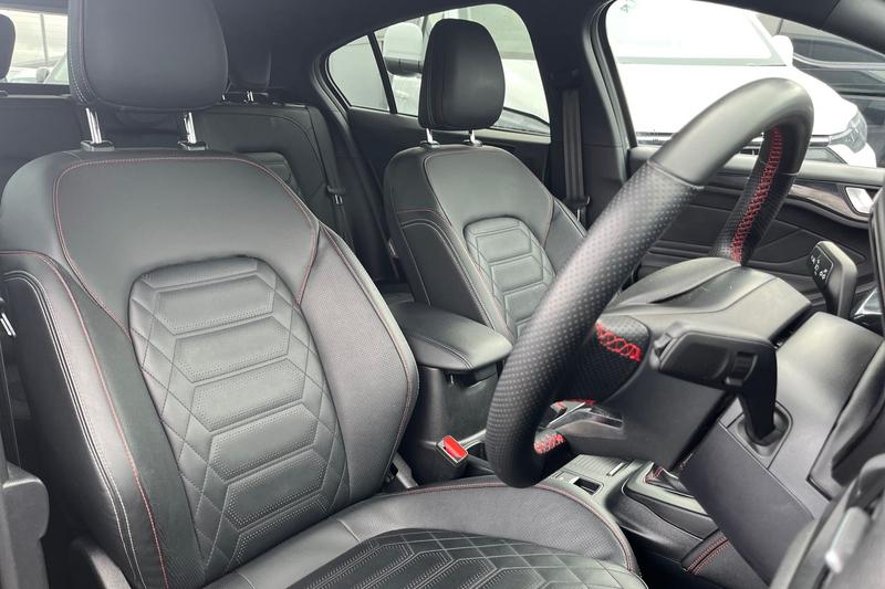 Used Ford Focus 2023 for sale - 77819825: Photo 17