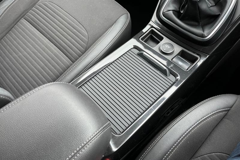 Used Ford Kuga 2017 for sale - 77435065: Photo 28