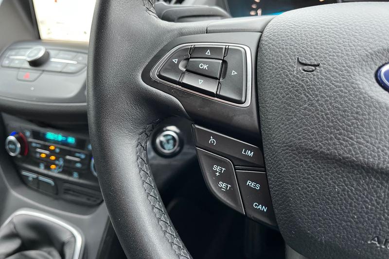 Used Ford Kuga 2017 for sale - 77435065: Photo 30