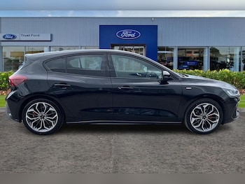 Used Ford Focus 2026 for sale - 79050518: Photo