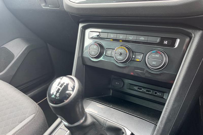 Used Volkswagen Tiguan 2019 for sale - 77819801: Photo 33