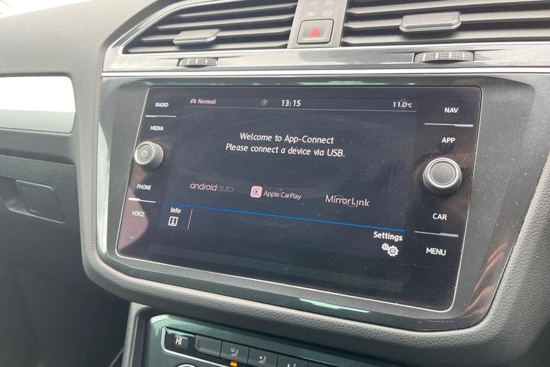 Used Volkswagen Tiguan 2019 for sale - 77819801: Photo 35