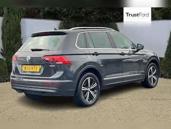 Used Volkswagen Tiguan 2019 for sale - 77819801: Photo