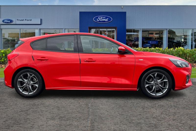 Used Ford Focus for sale - 77367667: Photo 3